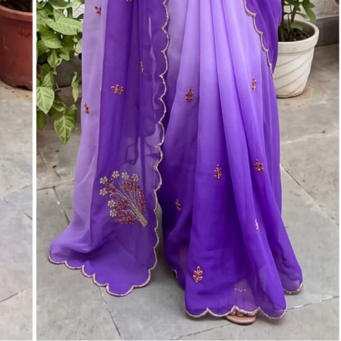 Soft georgette saree with seroski handwork πͺ» lavendor