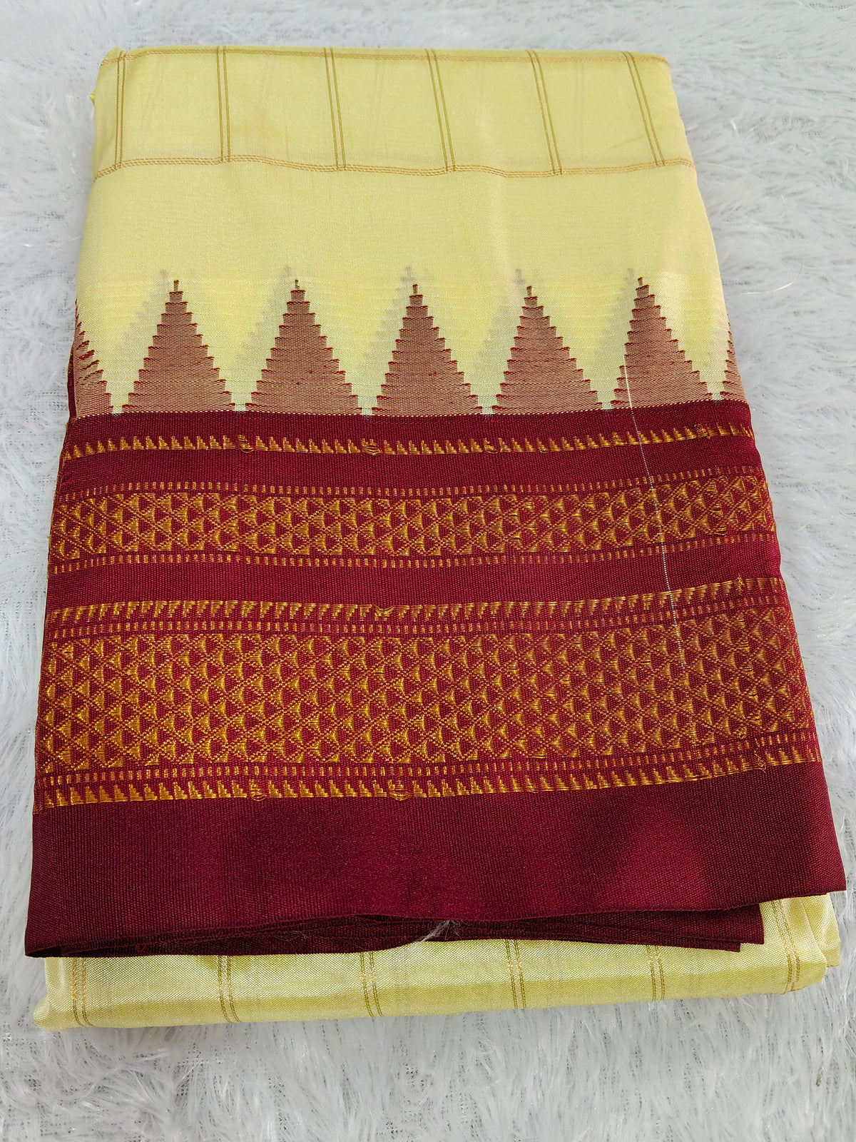 Handloom silk ilikal saree ( Musk Melon yellow)