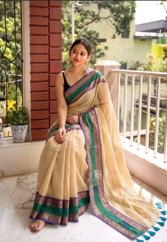 Mull cotton saree with kanchi border