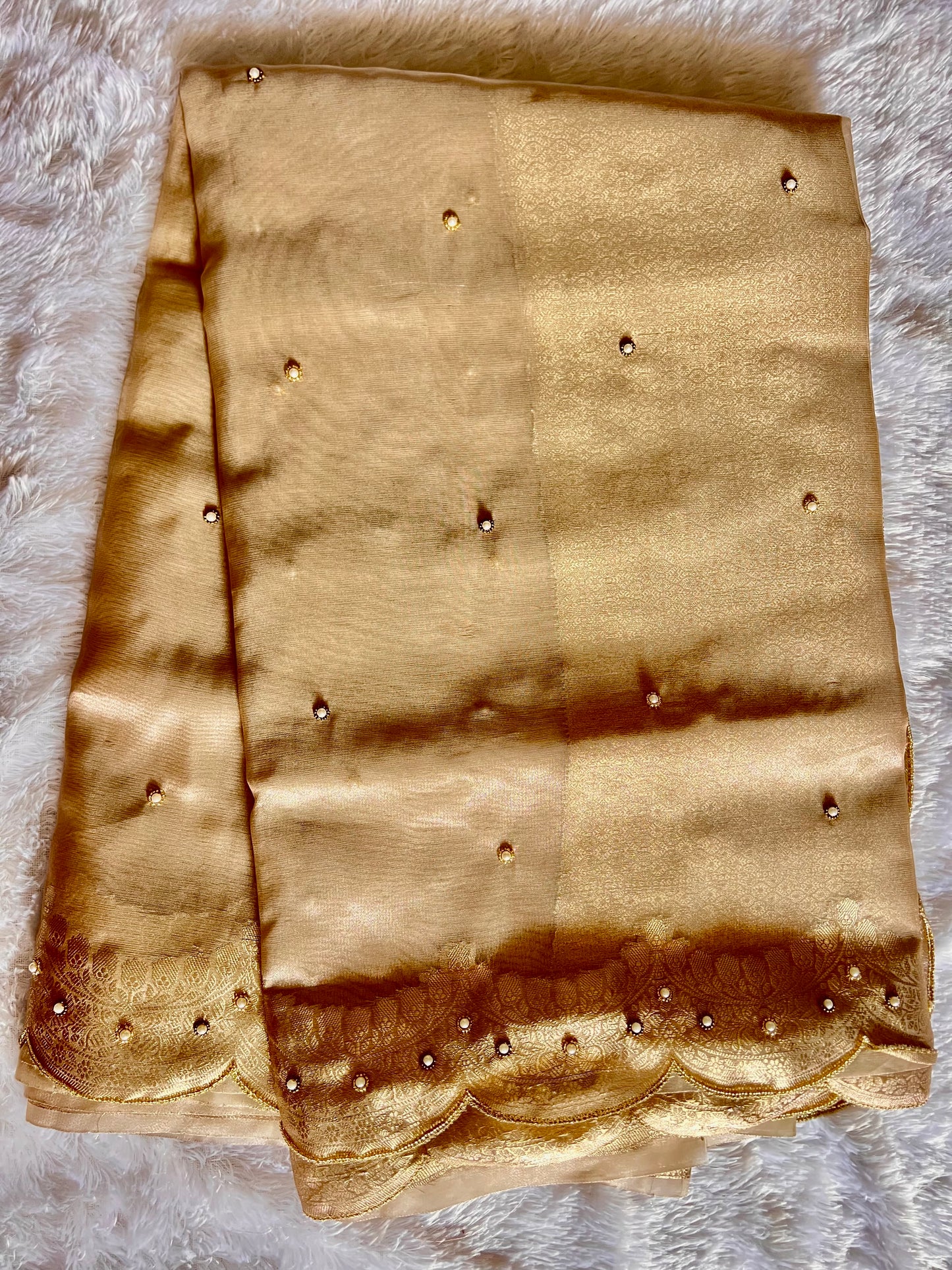 Tissue scalloped bead hand work saree